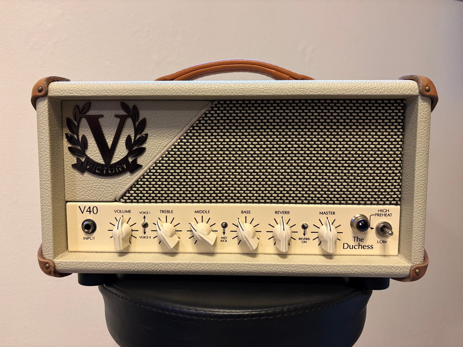 Victory ampThe Duchess V40 MK1 Compact Head - MINT, Ophalen of Verzenden, Zo goed als nieuw, Minder dan 50 watt