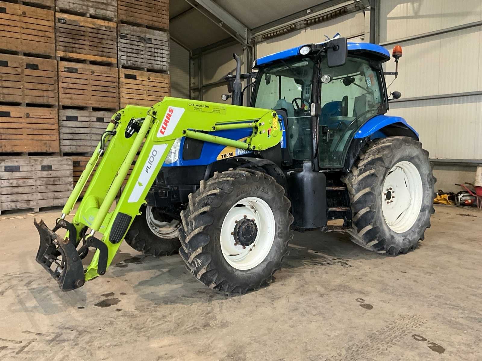 New Holland T6050 Vierwielaangedreven landbouwtractor, Gebruikt, New Holland
