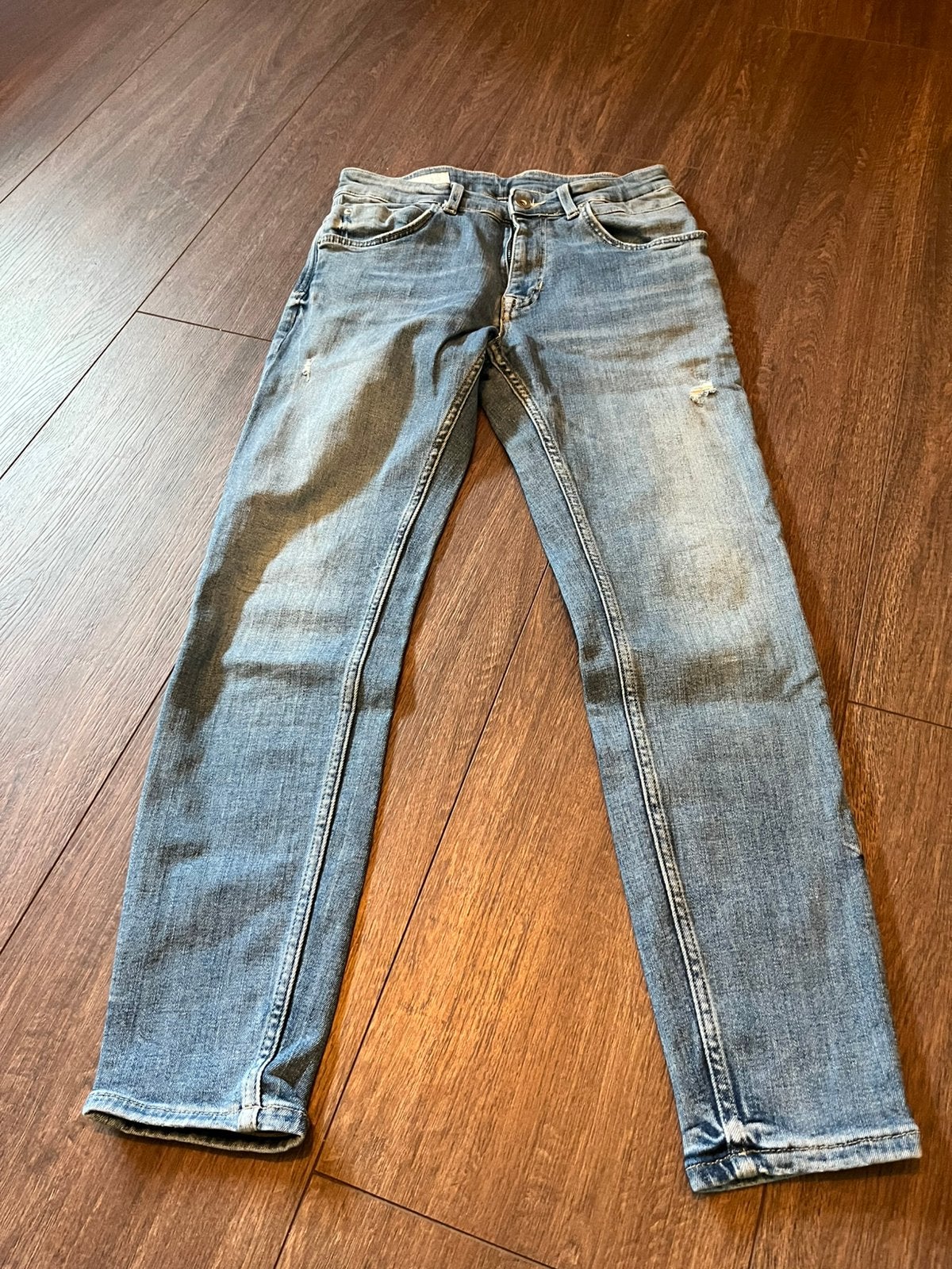 Zara blauwe distressed jeans, maat 38, Ophalen of Verzenden, Zo goed als nieuw, Blauw, W30 - W32 (confectie 38/40)