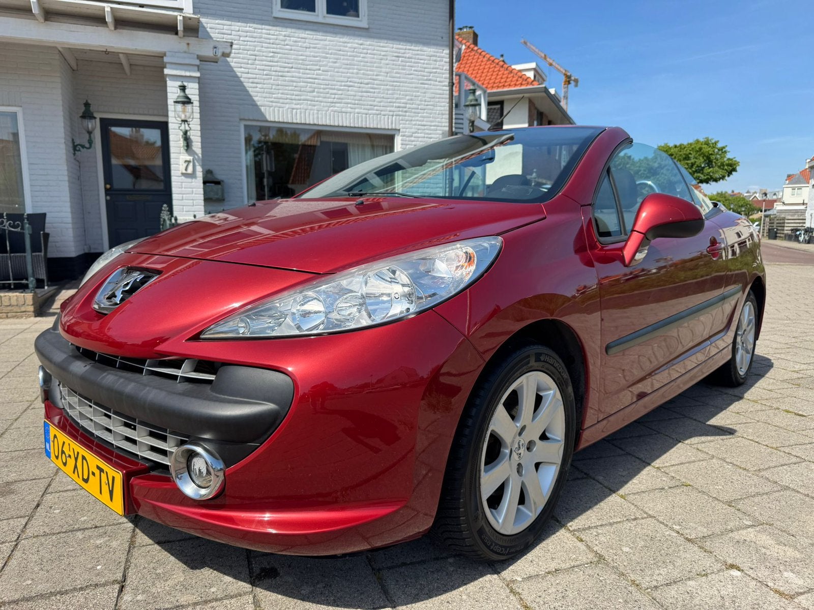 Peugeot 207 1.6 16V Cabrio veel extra’s pracht auto!!!, Auto's, Voorwielaandrijving, Cabriolet, 4 stoelen, Origineel Nederlands