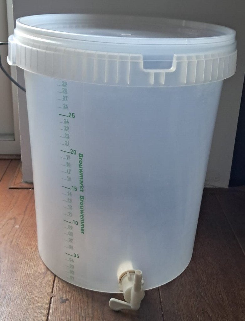 Gistingsvat 30L met waterslot en aftapkraan, Hobby en Vrije tijd, Overige Hobby en Vrije tijd, Ophalen, Zo goed als nieuw