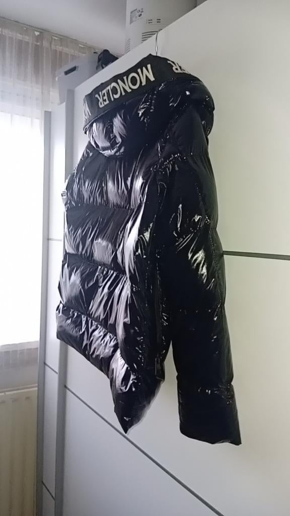 Moncler Jas Maat S - Gloednieuw, nooit gedragen, Kleding | Heren, Jassen | Winter, Moncler, Zwart, Nieuw, Ophalen of Verzenden