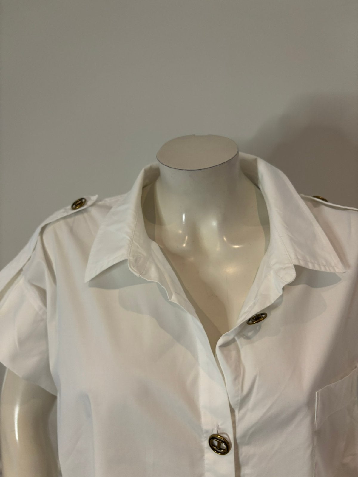 Twinset blouse met aparte knopen maat it 46. Nl 40., Maat 38/40 (M), ., Wit, Ophalen of Verzenden