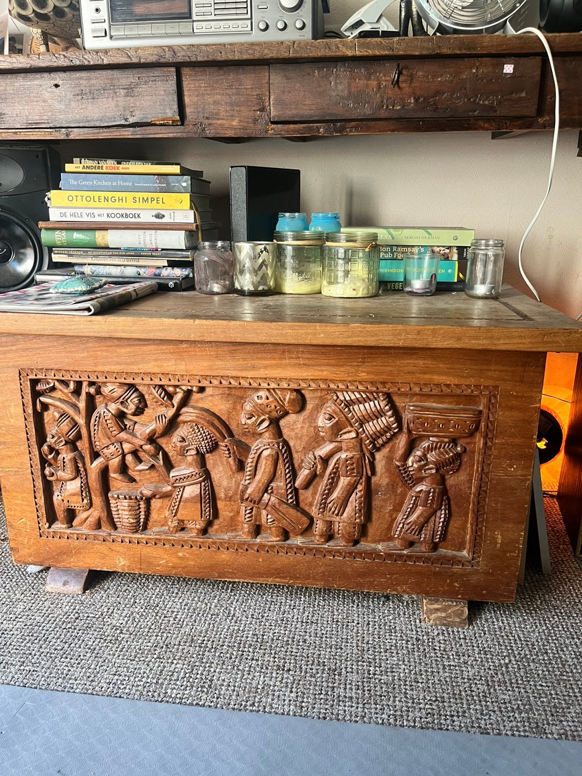 Nigeriaanse muurkist (1979) , hardhout, Huis en Inrichting, Woonaccessoires | Kisten, Ophalen, 50 – 75, Gebruikt, 100 tot 150 cm