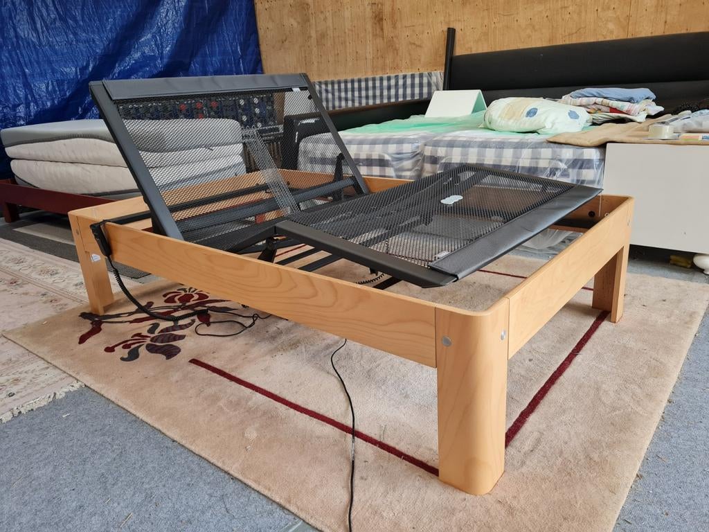VOL ELEKTRISCHE AUPING AURONDE 140-200, Huis en Inrichting, Slaapkamer | Bedden, Gebruikt, ., Akbedden, Tweepersoons