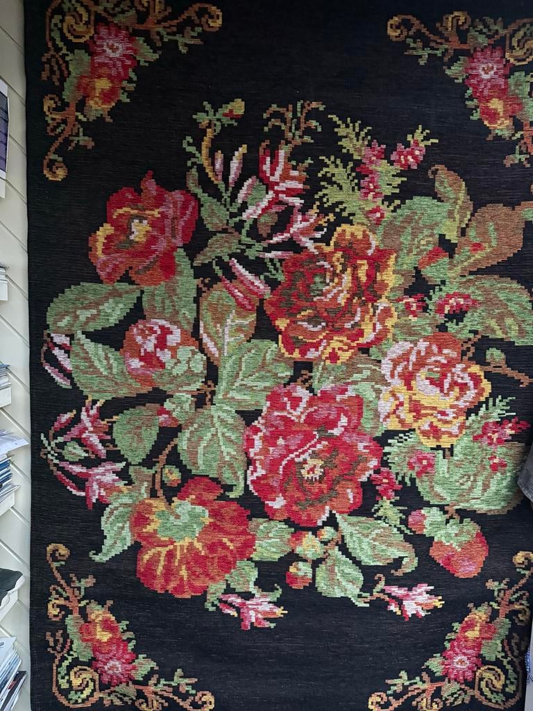 Rozenkelim 200x280 nieuw, Huis en Inrichting, Stoffering | Tapijten en Kleden, Zwart, Nieuw, Ophalen of Verzenden, 200 cm of meer