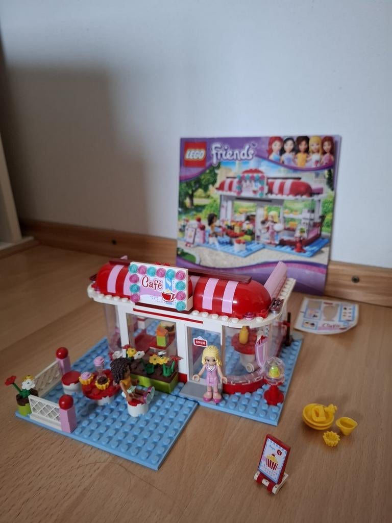 Lego Friends Heartlake City Café 41119, Kinderen en Baby's, Speelgoed | Bouwstenen, Zo goed als nieuw, Overige merken, Ophalen