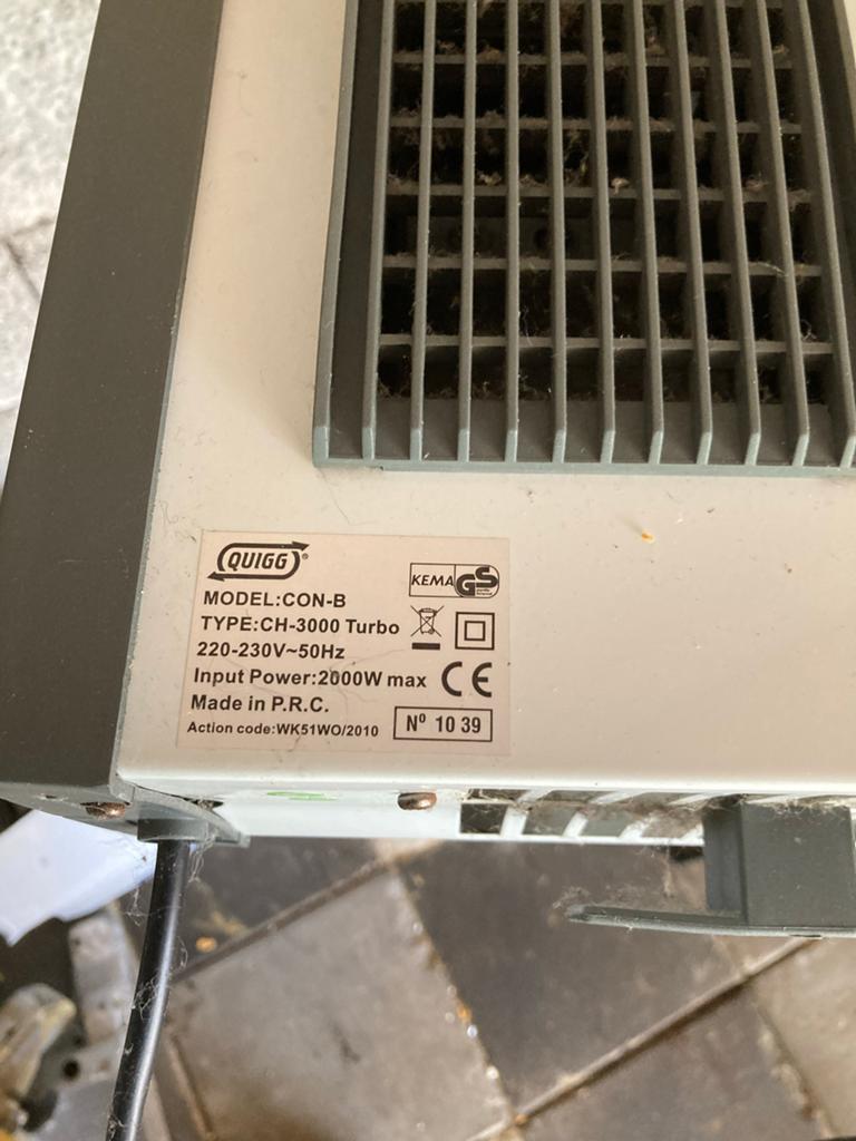 2x Elektrische Kachel 220V - Ideaal voor extra warmte, Doe-het-zelf en Verbouw, Ophalen of Verzenden, Gebruikt, 800 watt of meer