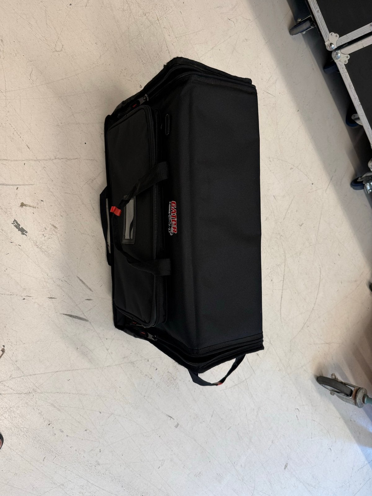 Gator 22 inch monitor tas - Bescherming voor uw scherm, Gebruikt, Gevoerd laptopvak, Ophalen of Verzenden, Zwart
