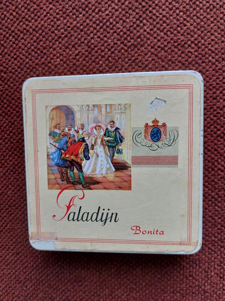 Paladijn Bonita sigarenblikje 20 sigaartjes Amarillo., Verzamelen, Ophalen of Verzenden, Overige