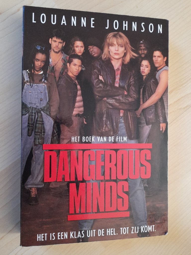 HET BOEK VAN DE FILM DANGEROUS MINDS Louanne Johnson, Ophalen of Verzenden, Gelezen
