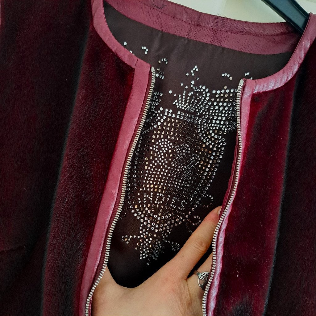 Indies burgundy red faux fur blazer met rits mt XS-S 47720, ., Indies, Ophalen of Verzenden, Zo goed als nieuw