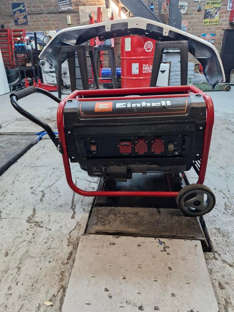 Diesel aggregaat, Doe-het-zelf en Verbouw, Aggregaten, Ophalen of Verzenden, Gebruikt, Dieselolie