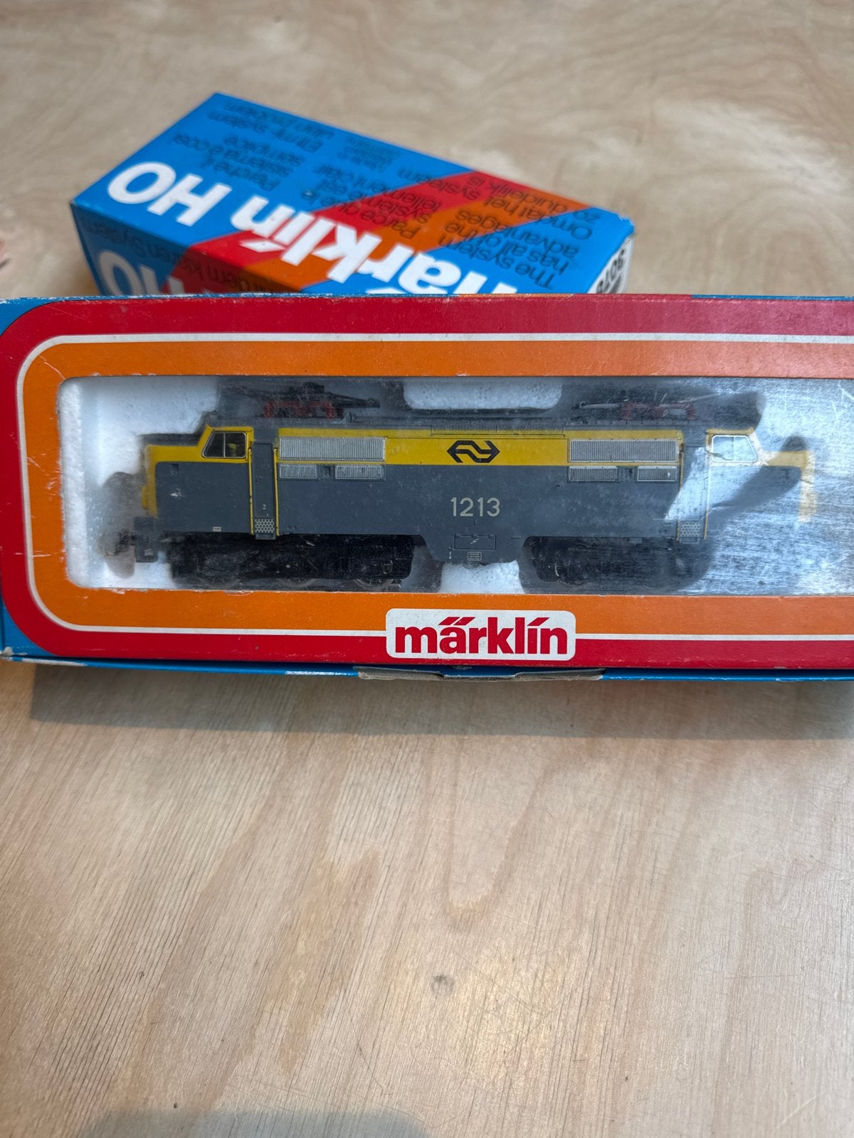 Märklin HO Locomotief NS 1213, Wisselstroom, Locomotief, Ophalen of Verzenden, Märklin