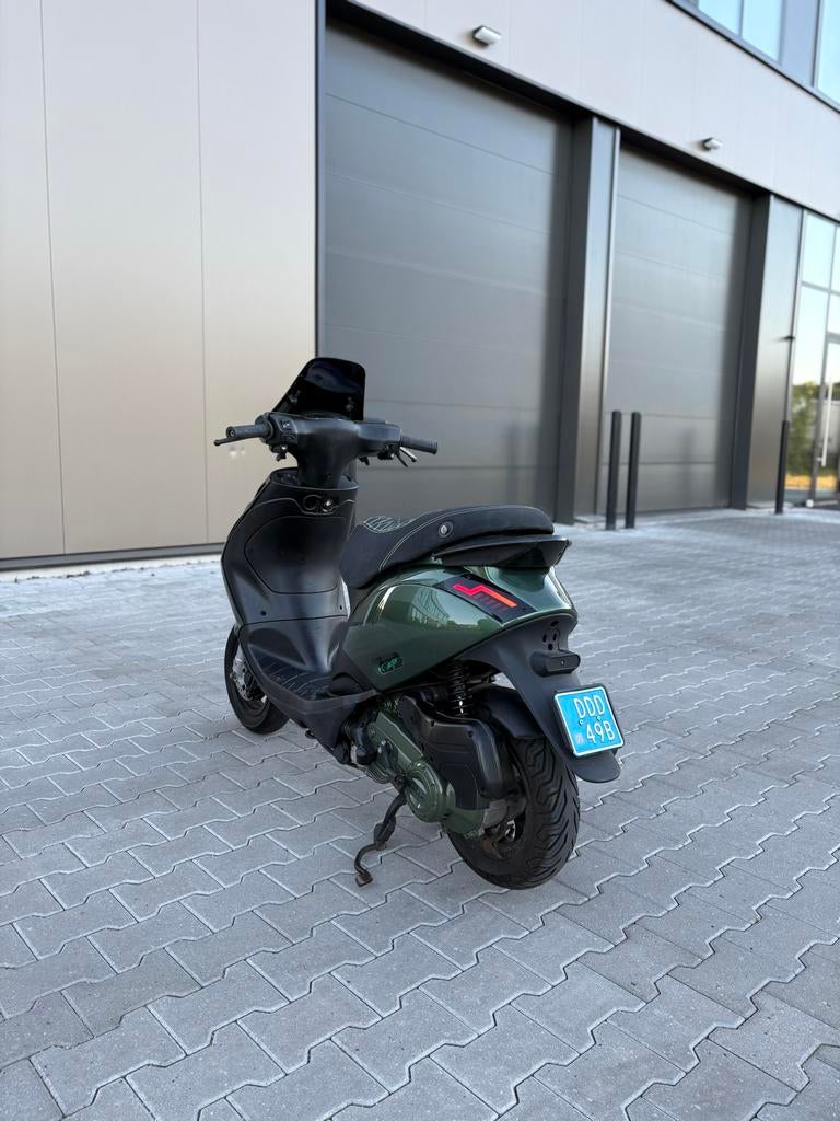 Piaggio Zip 4T Snor 50cc 4 takt 2015, Fietsen en Brommers, Scooters | Piaggio, Gebruikt, Maximaal 45 km/u, Zip, Ophalen of Verzenden