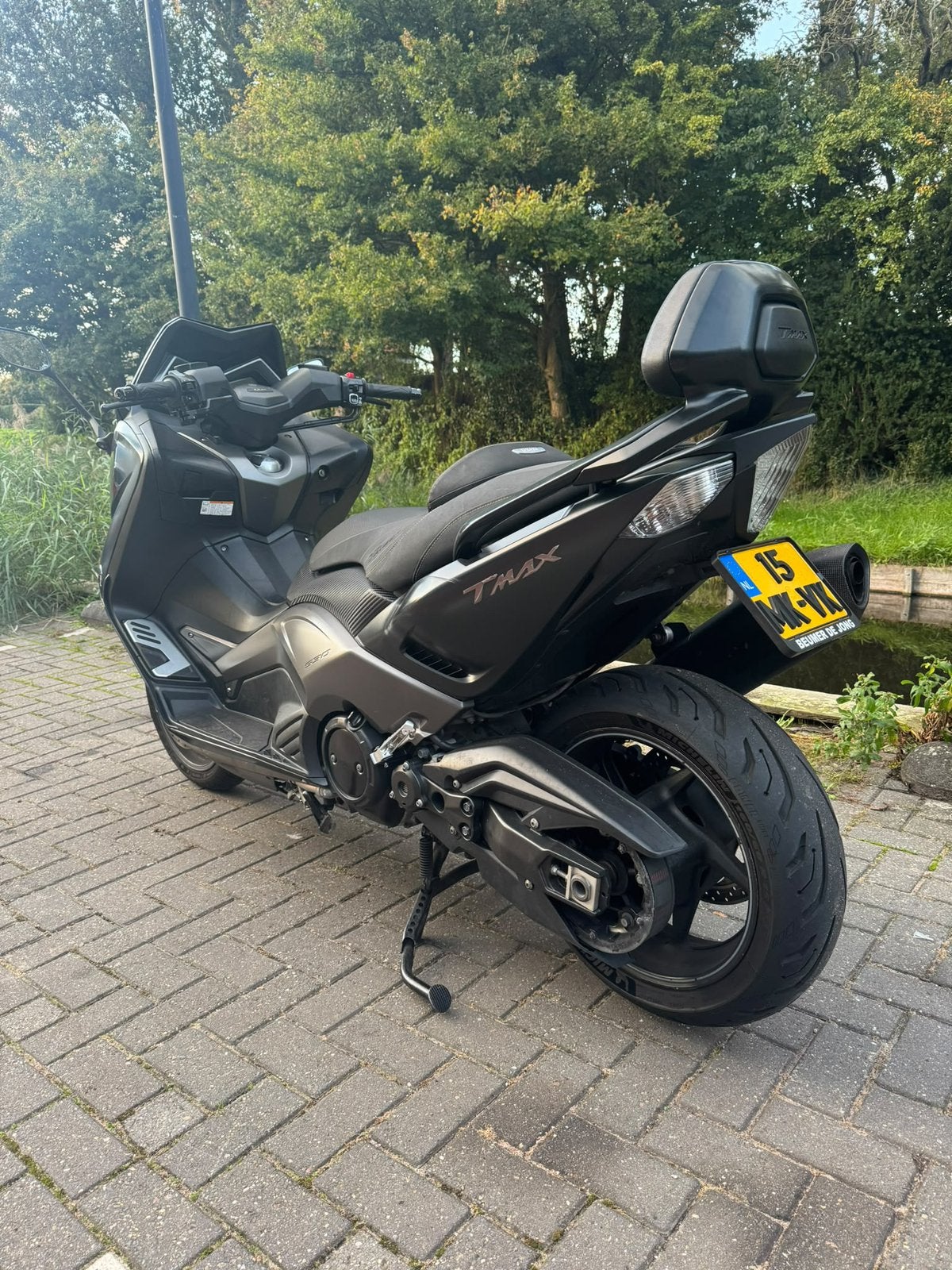Yamaha T-Max 530 Iron Max - Akrapovic  - Keyless, Meer dan 35 kW, Minimaal motorrijbewijs A2, Automaat, ABS
