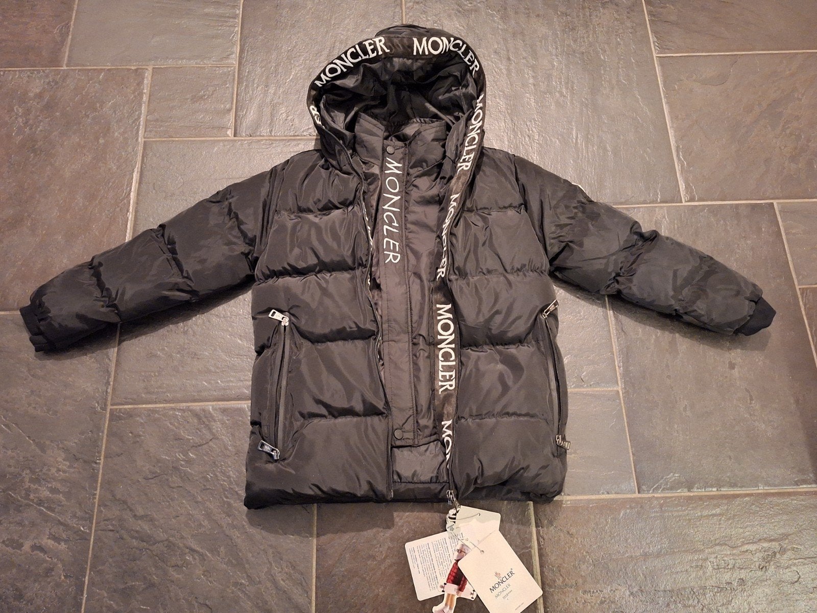Jas Moncler jongens, Ophalen of Verzenden, Nieuw, Moncler, Jongen