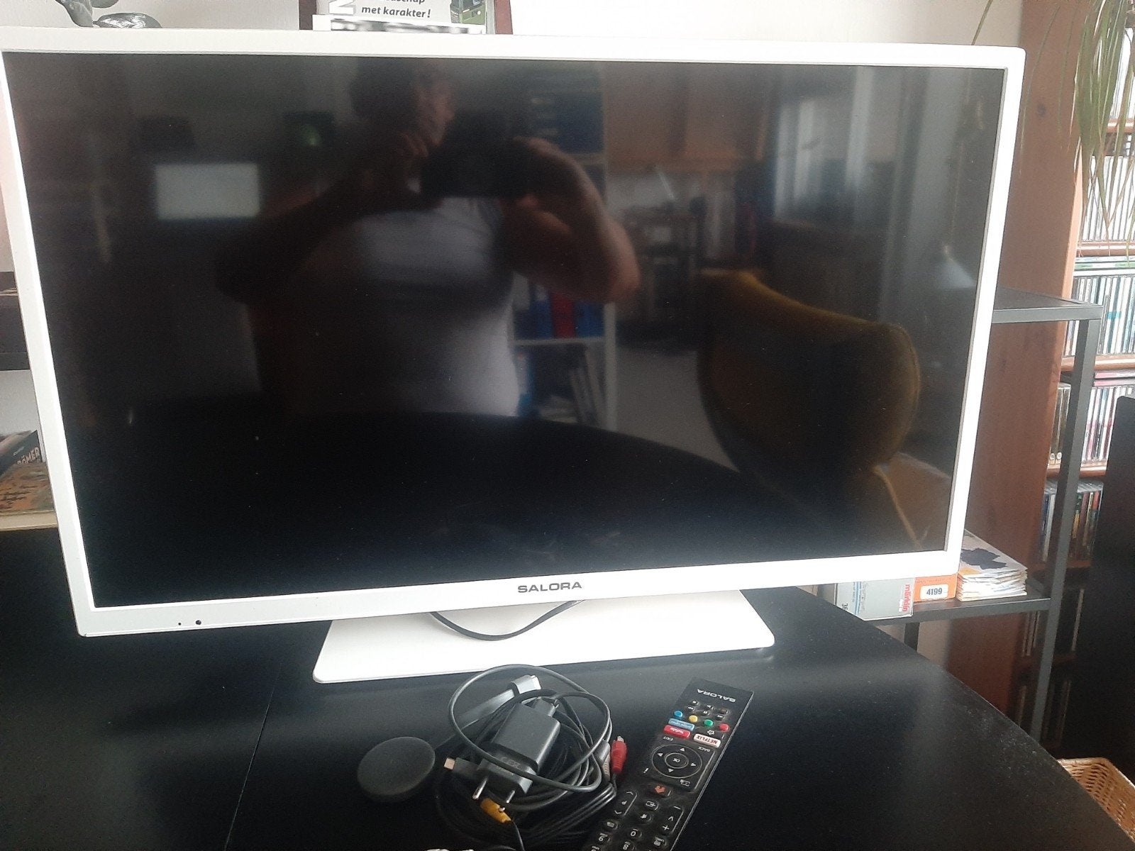 Salora tv., Ophalen, Zo goed als nieuw, 50 Hz, Overige merken