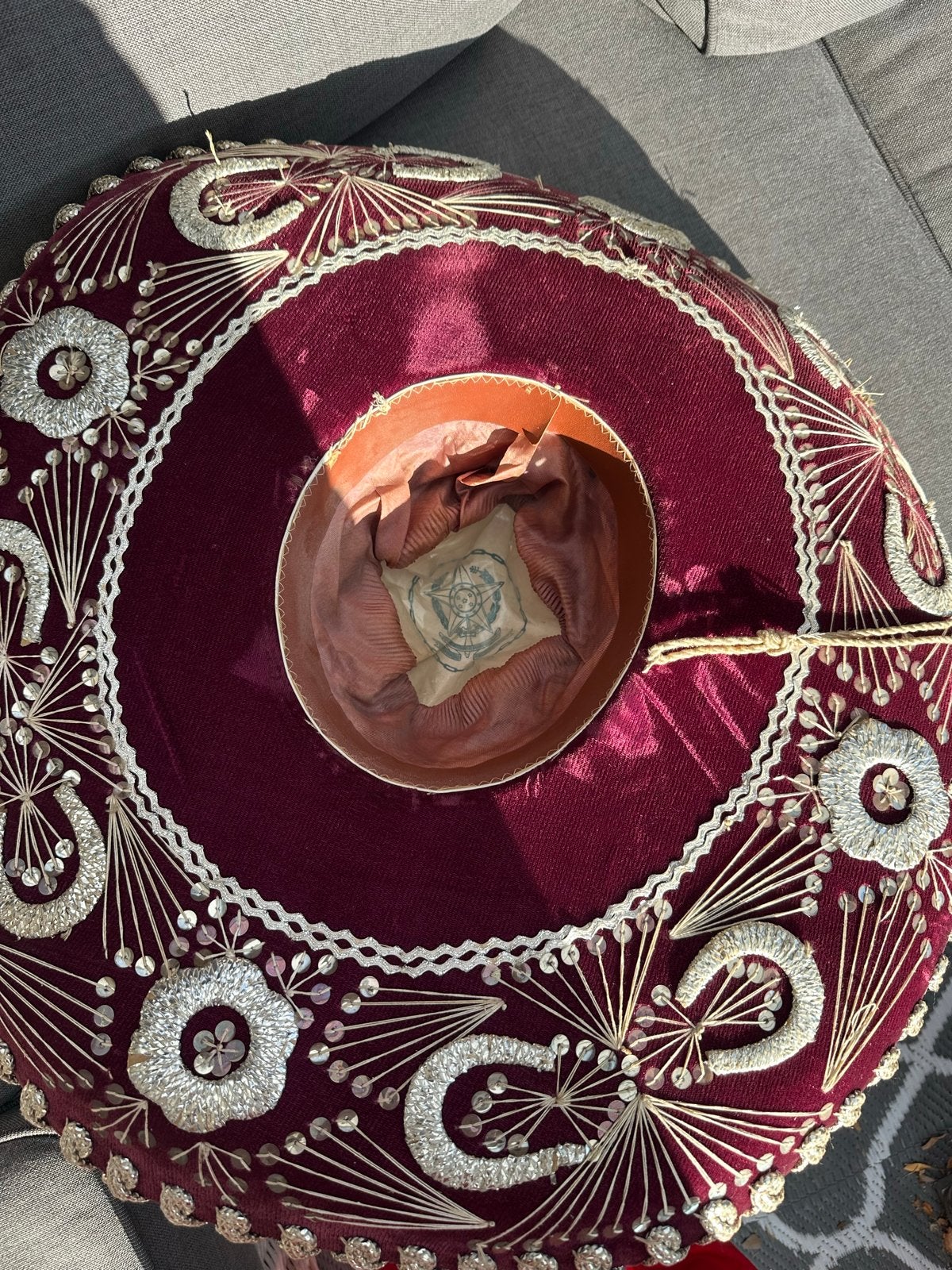 Prachtige Mexicaanse Sombrero - Bordeauxrood met Zilver, Ophalen, Gedragen, One size fits all, Hoed