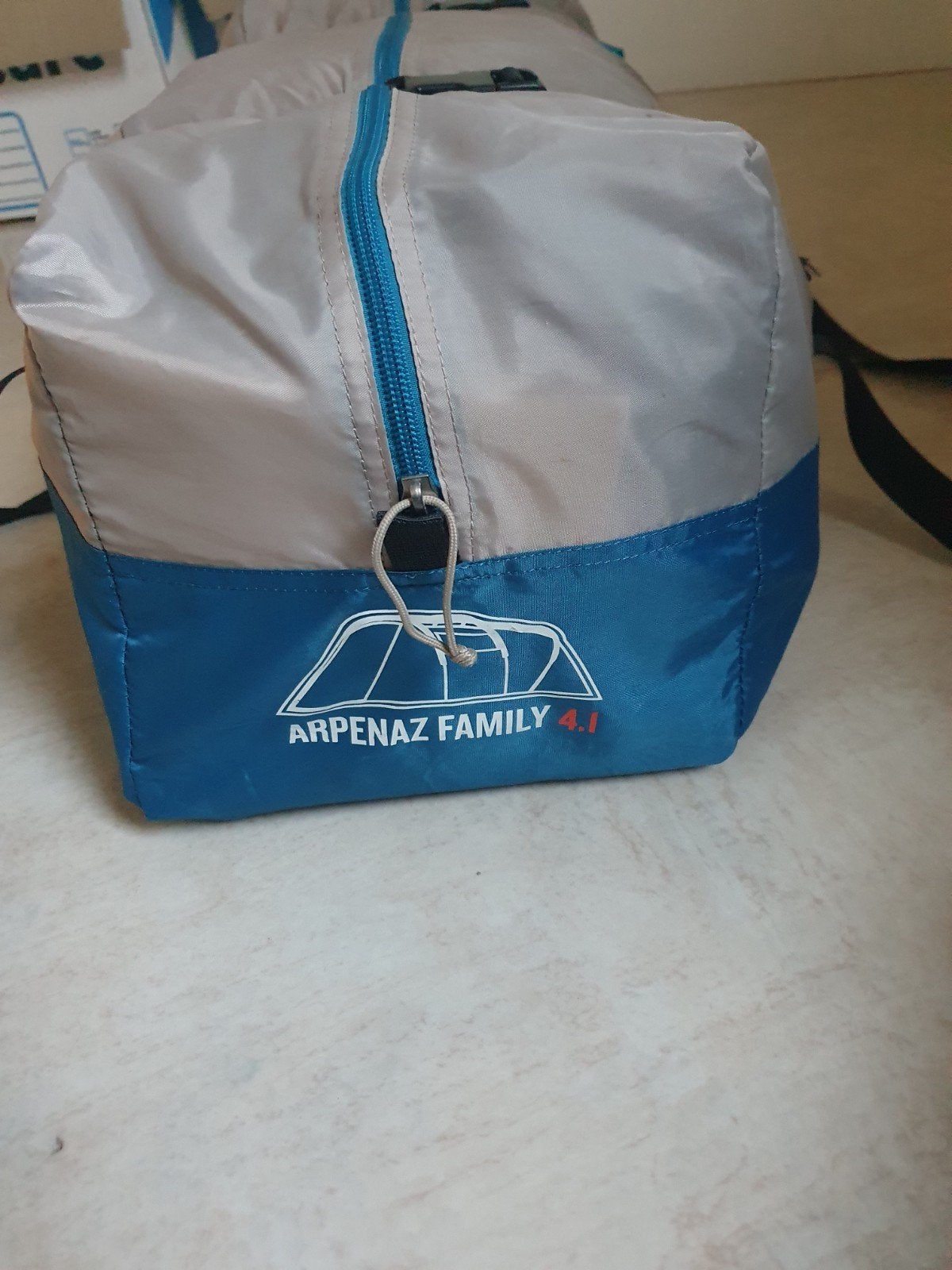 Quechua Arpenaz Family 4.1 Tent - 4 Personen, Ophalen of Verzenden, Gebruikt, Tot en met 4