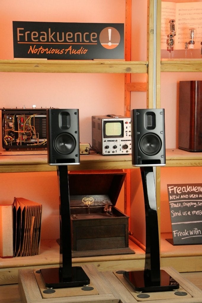 Scansonic MB1 B / MB1B op stands TRADE.INRUIL. Luisteren?, Audio, Tv en Foto, Overige merken, Info@scansonichd.dk, Ophalen of Verzenden