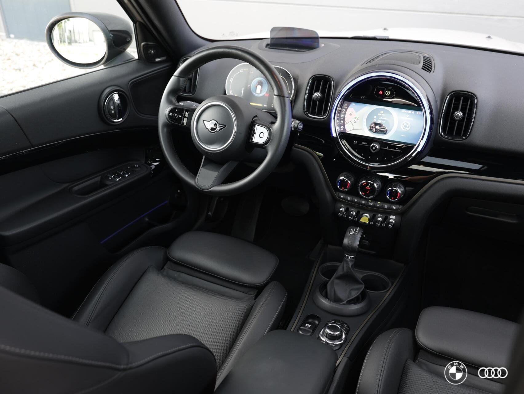 Mini Countryman COOPER SE ALL4 / H&K / PANO / HUD / LEDER /, Auto's, Mini, Automaat, Countryman, Met garantie (alle), Bedrijf