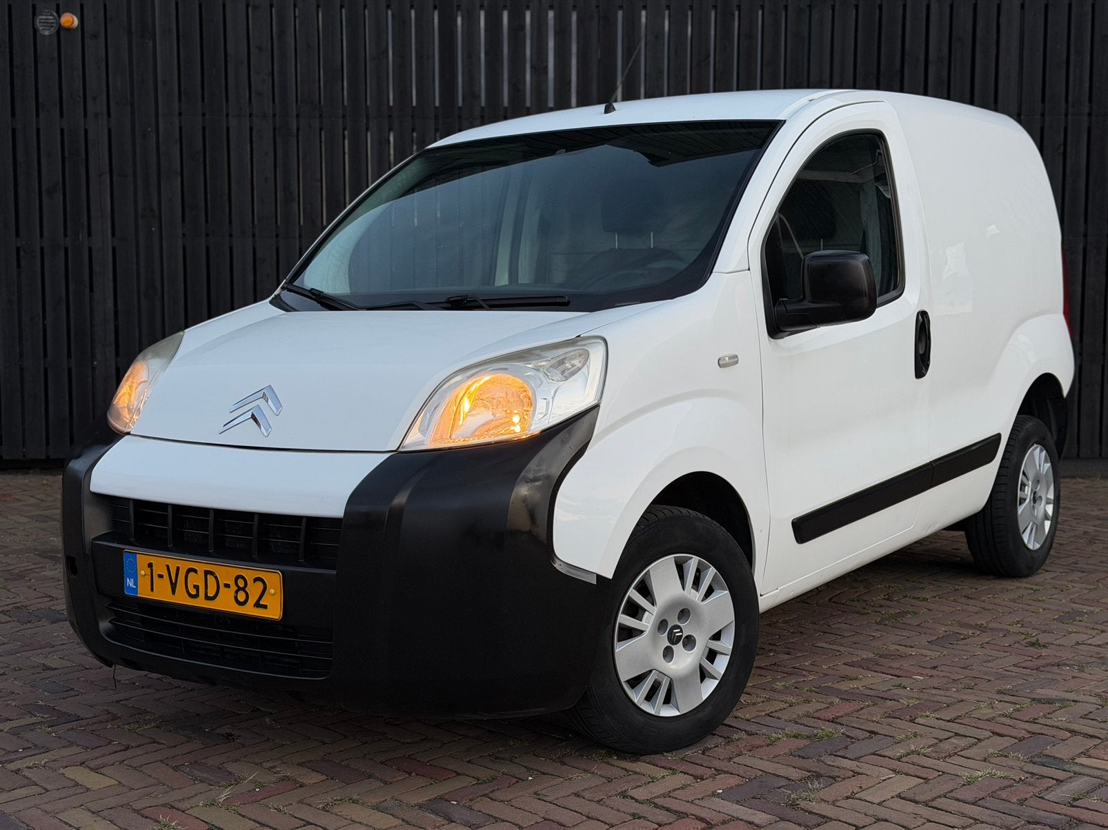 CITROËN NEMO - EURO 5 - 1.4 HDI - MARGE - 2009 - NETJES !, Auto's, Voorwielaandrijving, Stof, 600 kg, Zwart