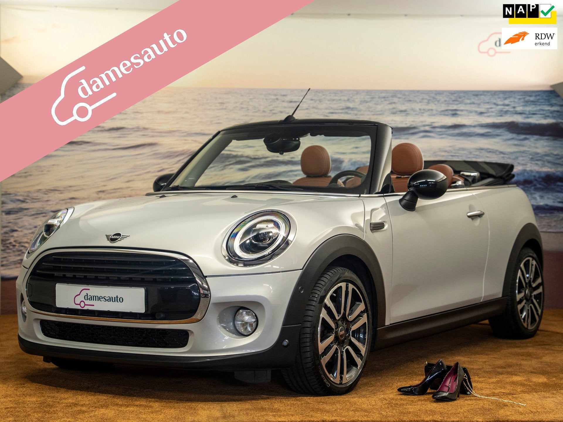 Mini Cabrio 1.5 Cooper, 1ste eigenaar, NAP, Volledig Leer, H, Auto's, Mini, 136 pk, Gebruikt, Euro 6, Cabriolet