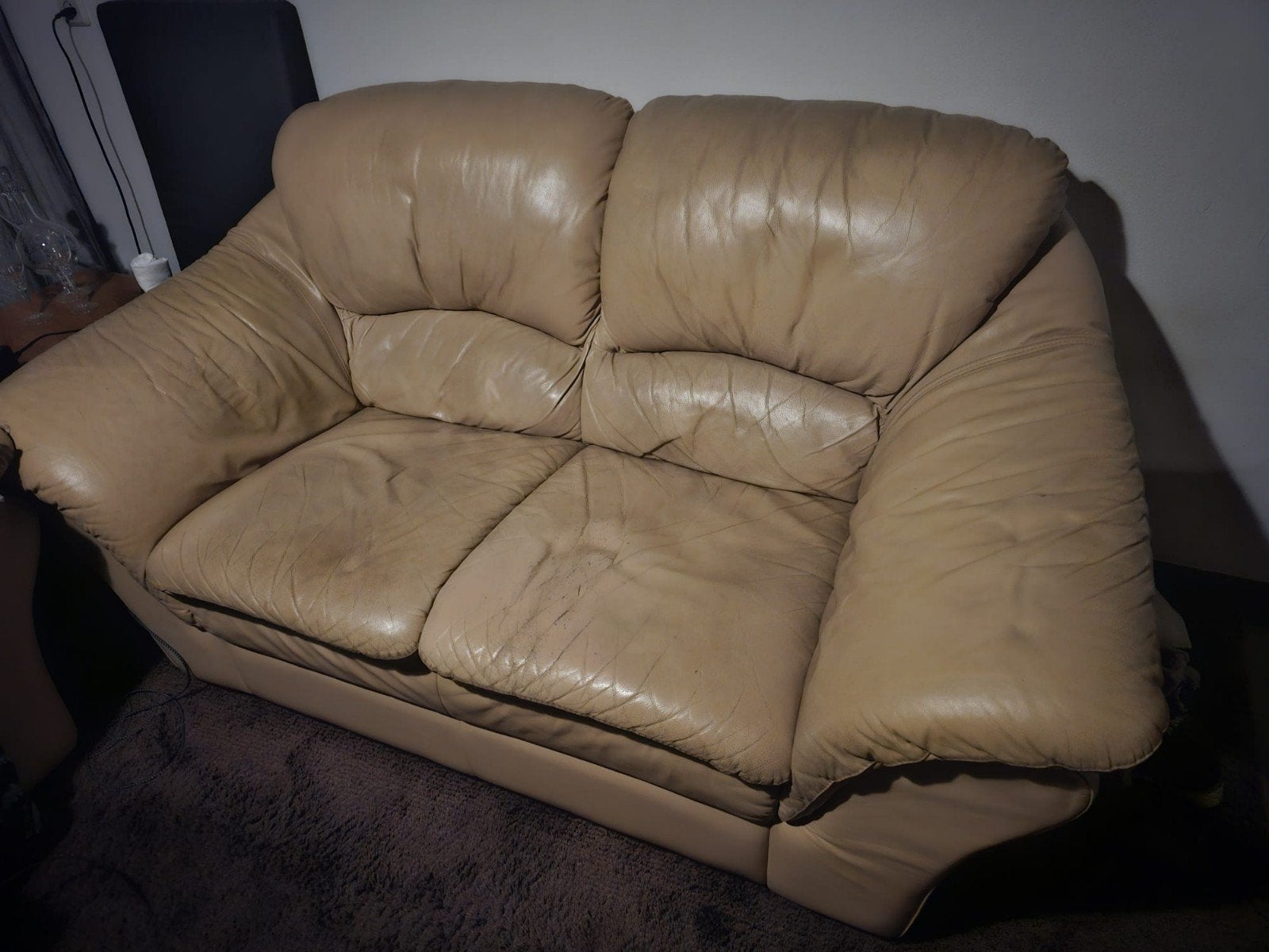 Comfortabele bank beige leer, Ophalen, Gebruikt, Tweepersoons, Leer
