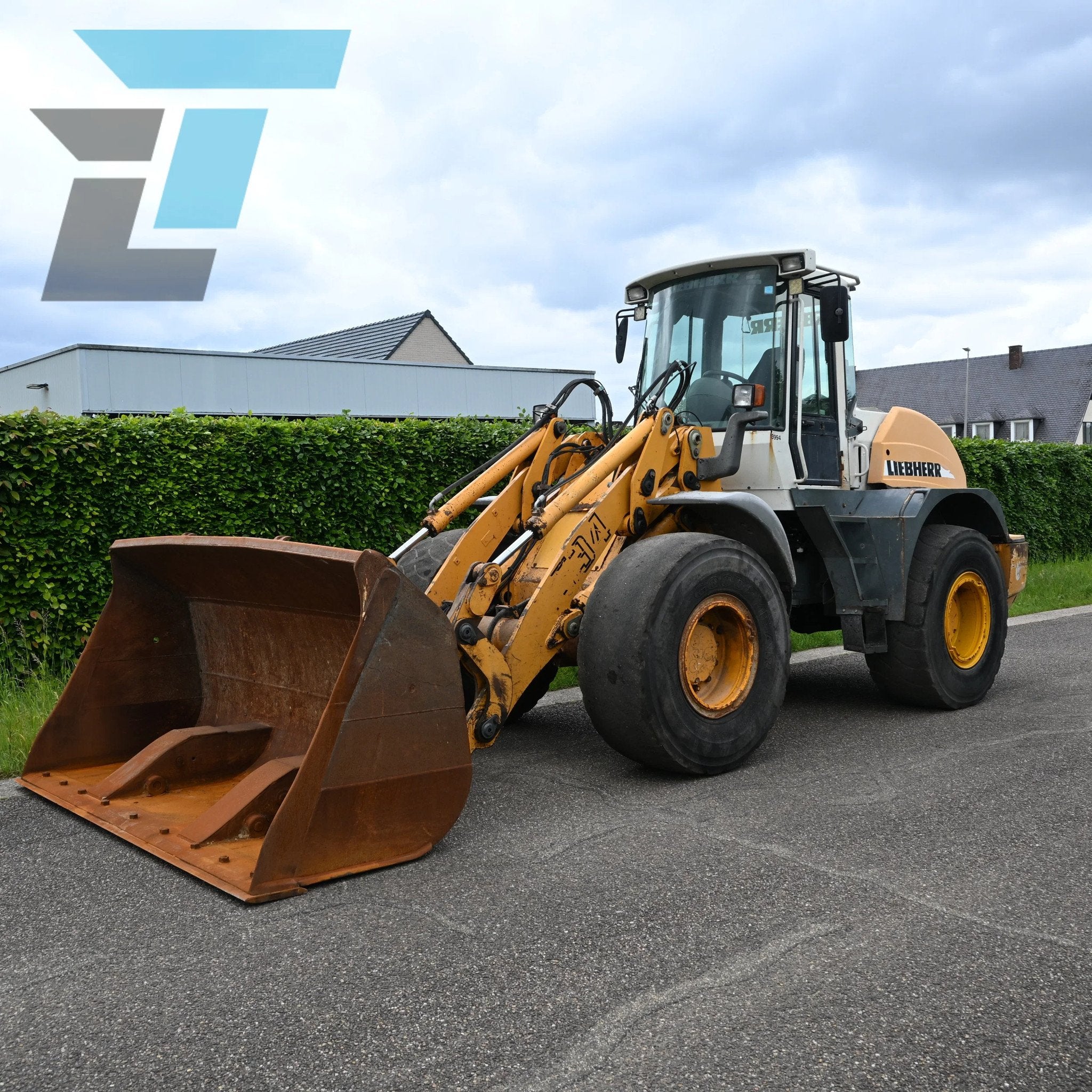 Liebherr L534 (bj 2004), Wiellader of Shovel