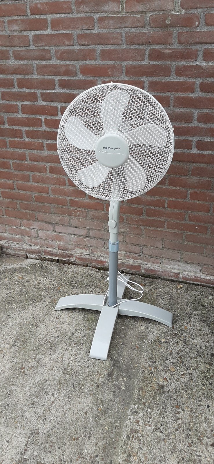 Ventilator - Staat wankel, valt snel om, Ophalen, Niet werkend, Statiefventilator