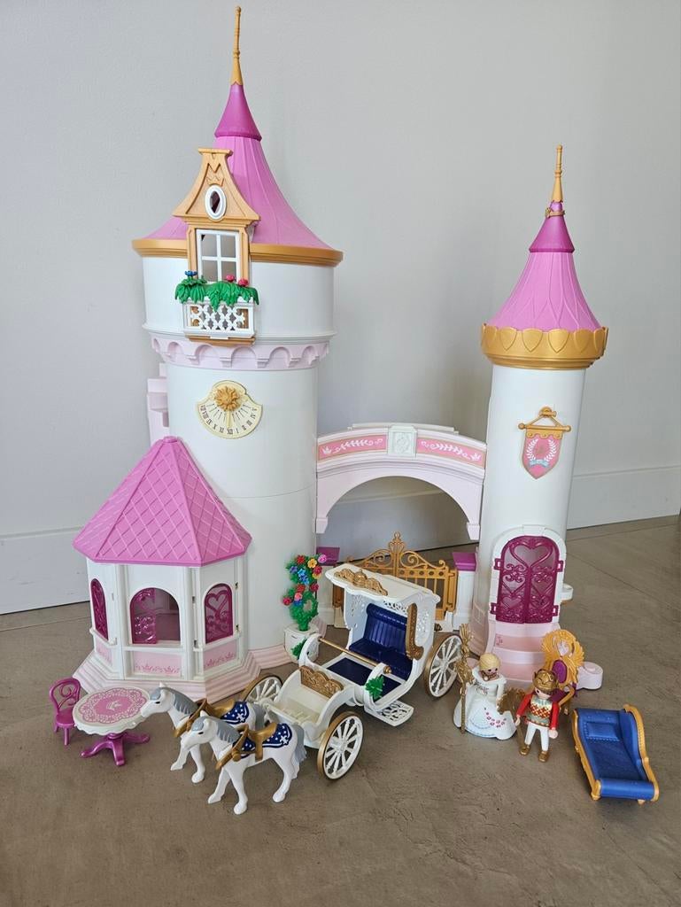 Playmobil Prinsessenkasteel met koets en accessoires, Ophalen of Verzenden, Meisje