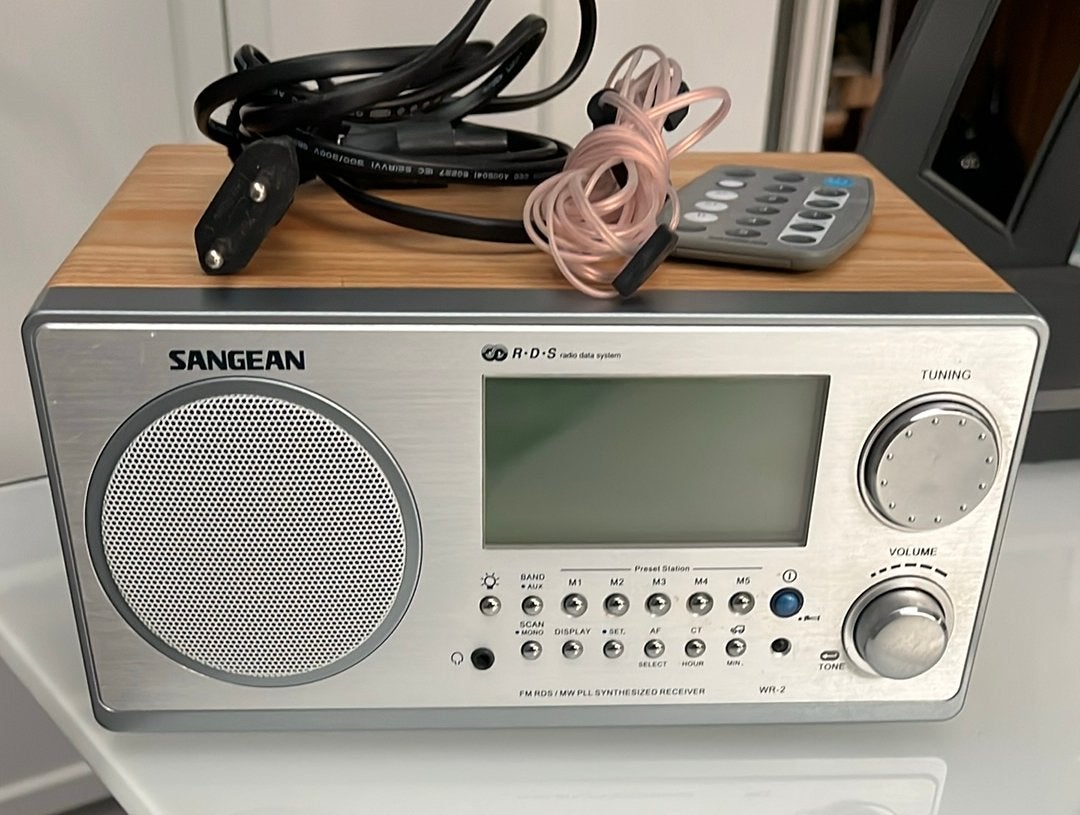 Sangean receiver, Audio, Tv en Foto, Radio's, Ophalen of Verzenden, Zo goed als nieuw, Radio