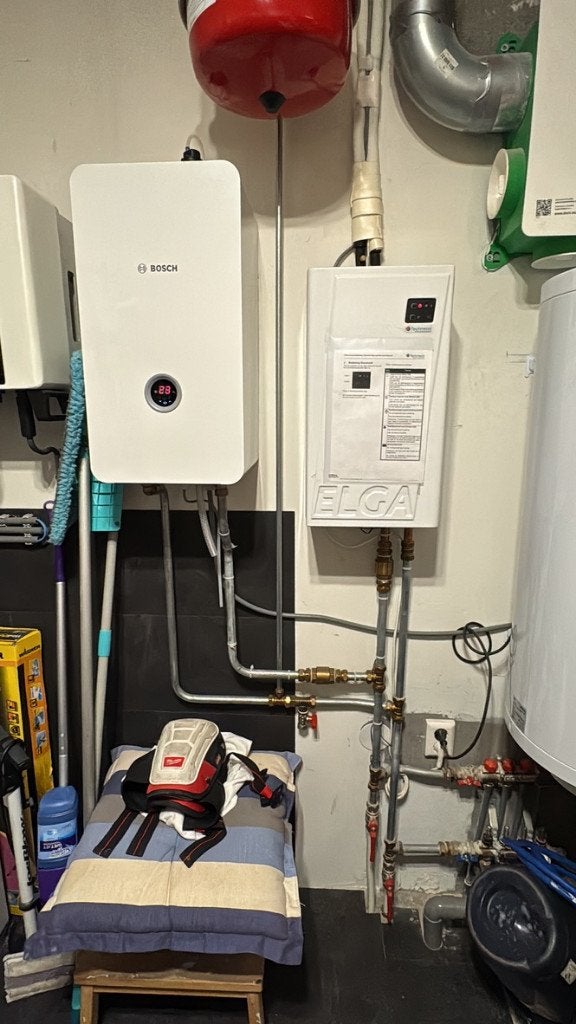 Verwarmingsketel elektrisch Bosch Tronic Heat 3500 9kw, Doe-het-zelf en Verbouw, Verwarming en Radiatoren, Ophalen, 30 tot 80 cm
