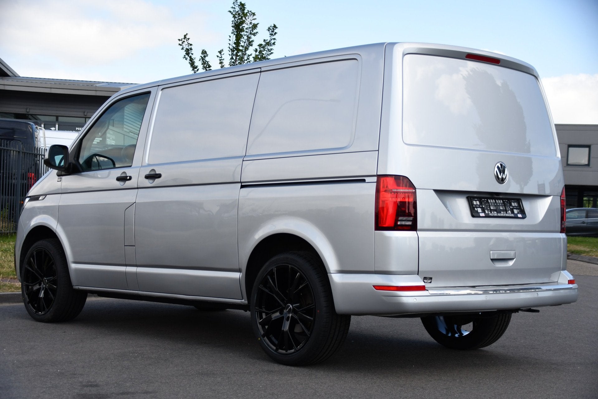 Volkswagen Transporter 2.0 TDI L1H1 30 PB Edition MARGE! Ada, Gebruikt, 1839 kg, 4 cilinders, 150 pk