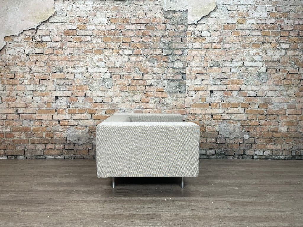 Moooi Bottoni fauteuil beige bij TheReSales, Ophalen, Design, 75 tot 100 cm, Zo goed als nieuw