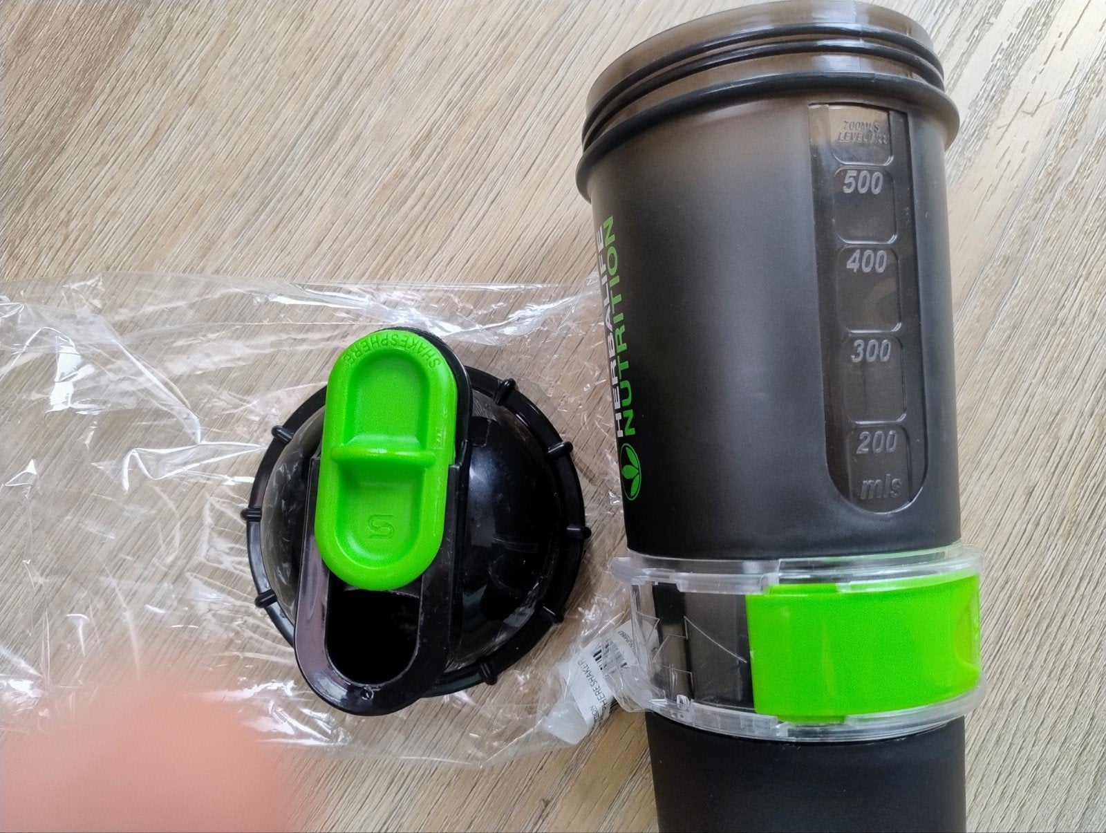 Nieuwe Herbalife Shaker - Ideaal voor onderweg!, Ophalen