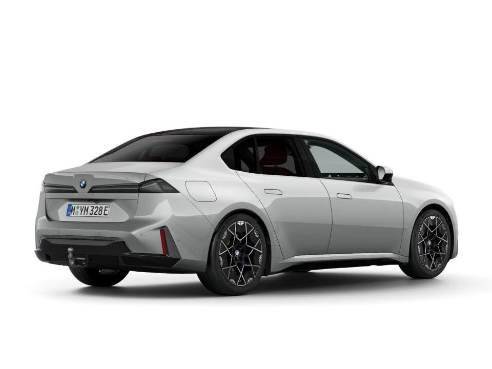 BMW i3 50 xDrive | First Edition | M Sportpakket | Harman Ka, Auto's, Automaat, 113 kWh, Inductieladen voor smartphones, 469 pk