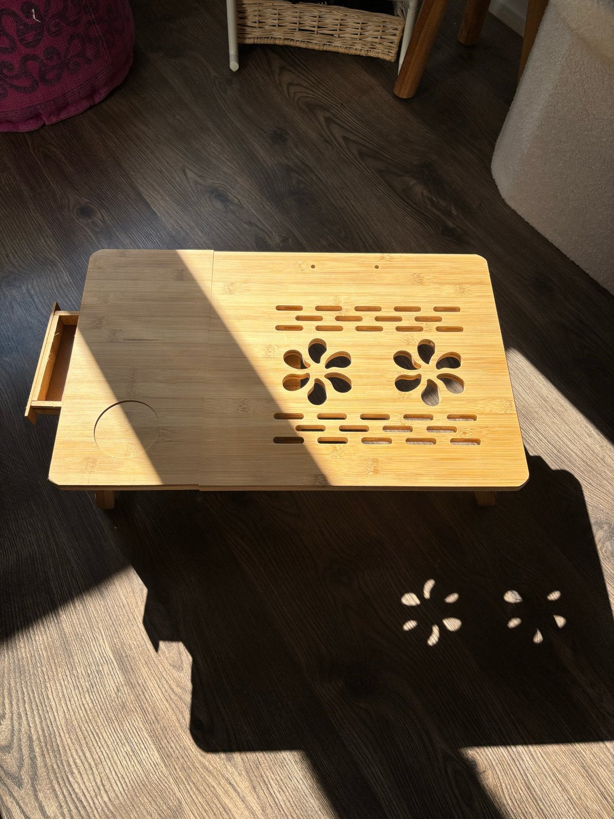 Bamboe laptoptafel met verstelbare hoogte en lade, Ophalen of Verzenden, Zo goed als nieuw, In hoogte verstelbaar