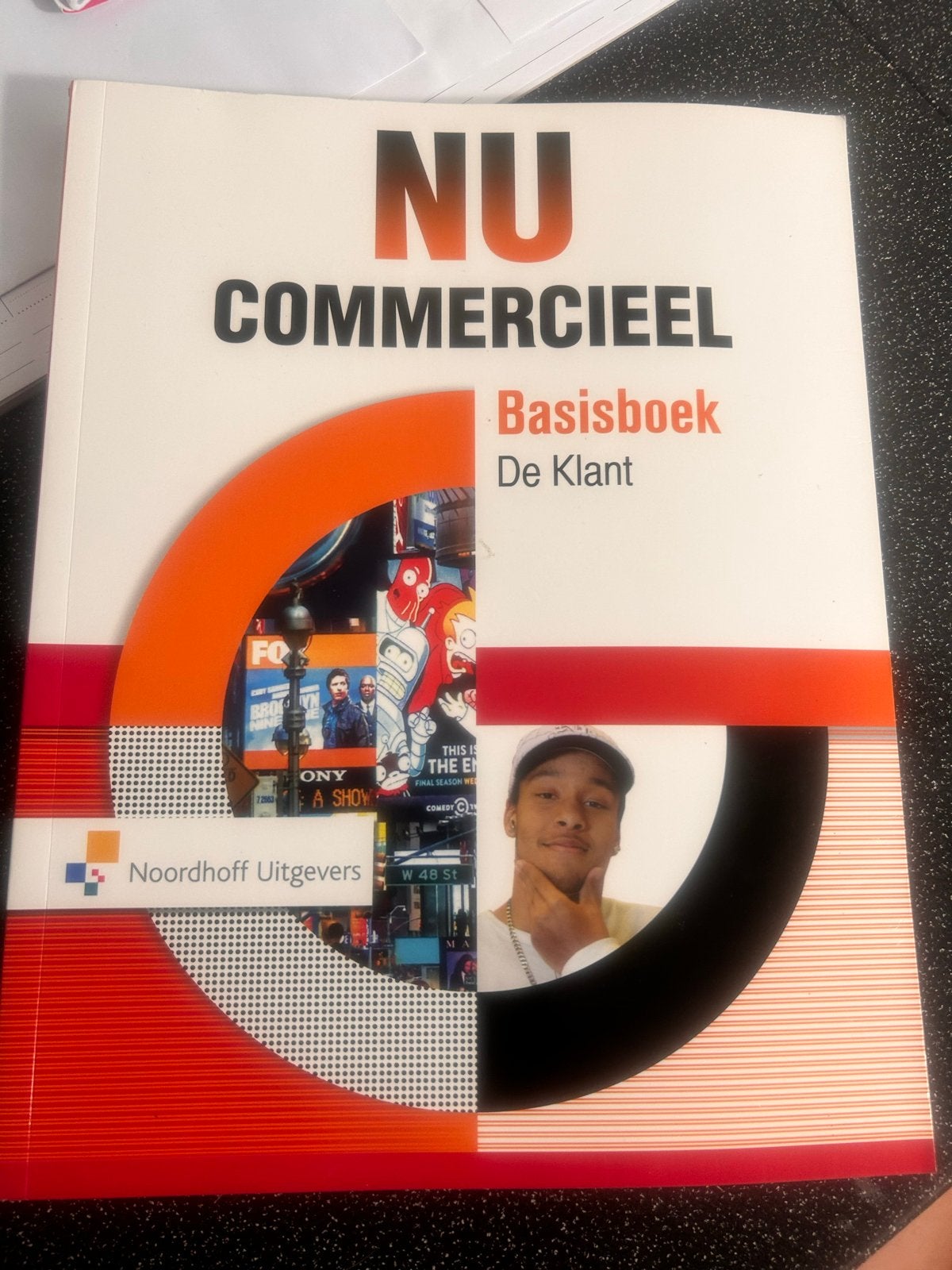 NU Commercieel Basisboek De Klant - Noordhoff Uitgevers, Boeken, Ophalen of Verzenden, Gamma, Gelezen, MBO