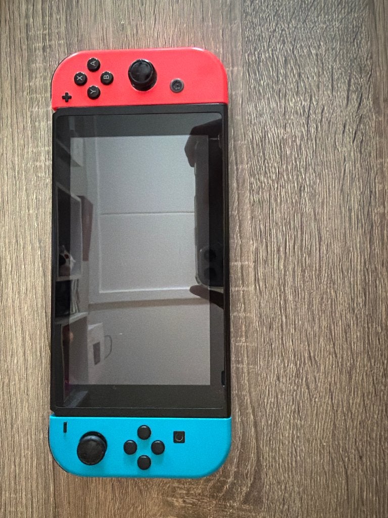 Netendo switch, Verzenden, Gebruikt