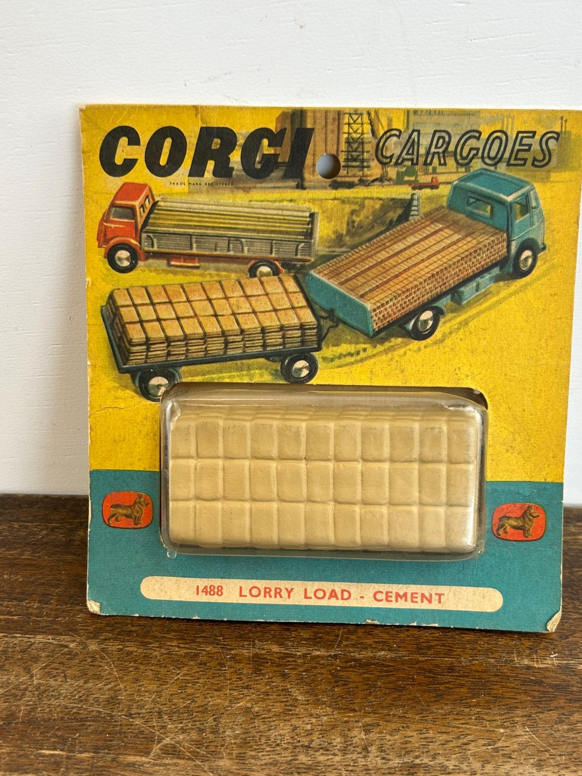 Corgi Toys Corgi Cargoes 1488 Lorry Load Cement, Hobby en Vrije tijd, Modelauto's | 1:43, Ophalen of Verzenden, Zo goed als nieuw