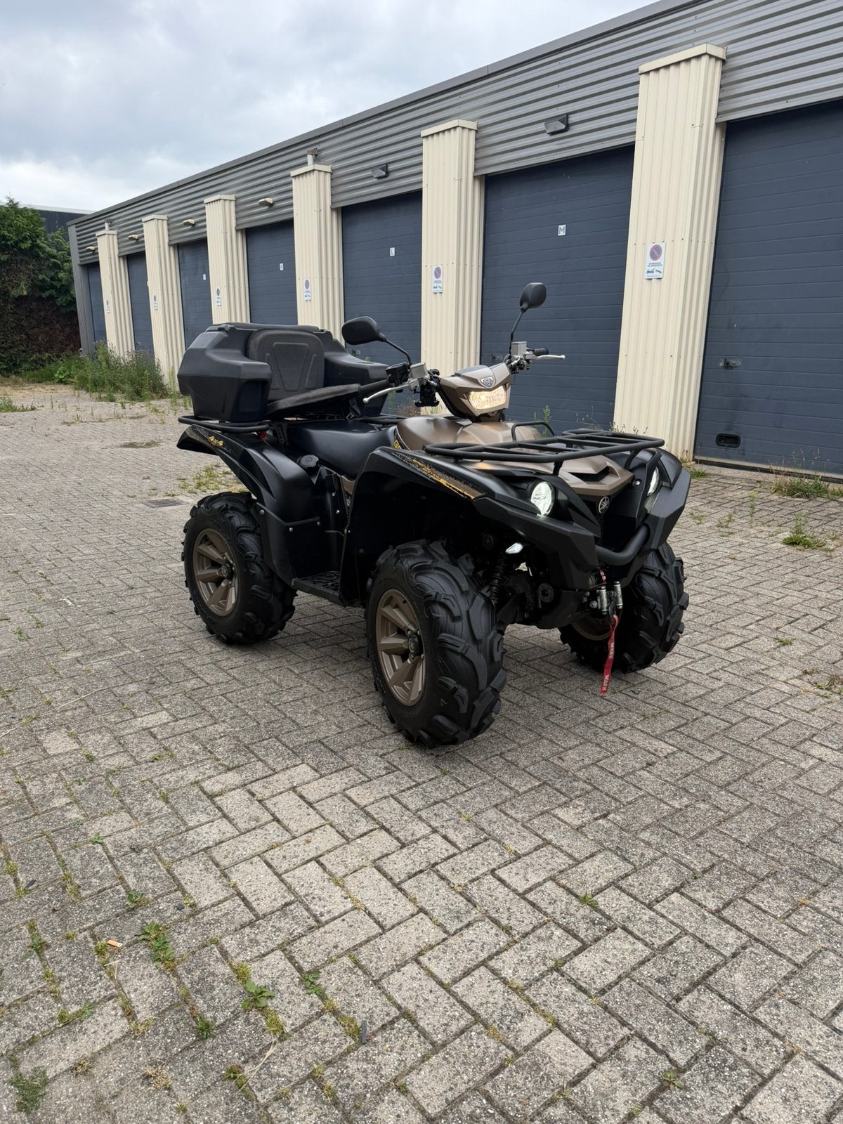 Yamaha Grizzly 700 (2020) te huur B RIJBEWIJS