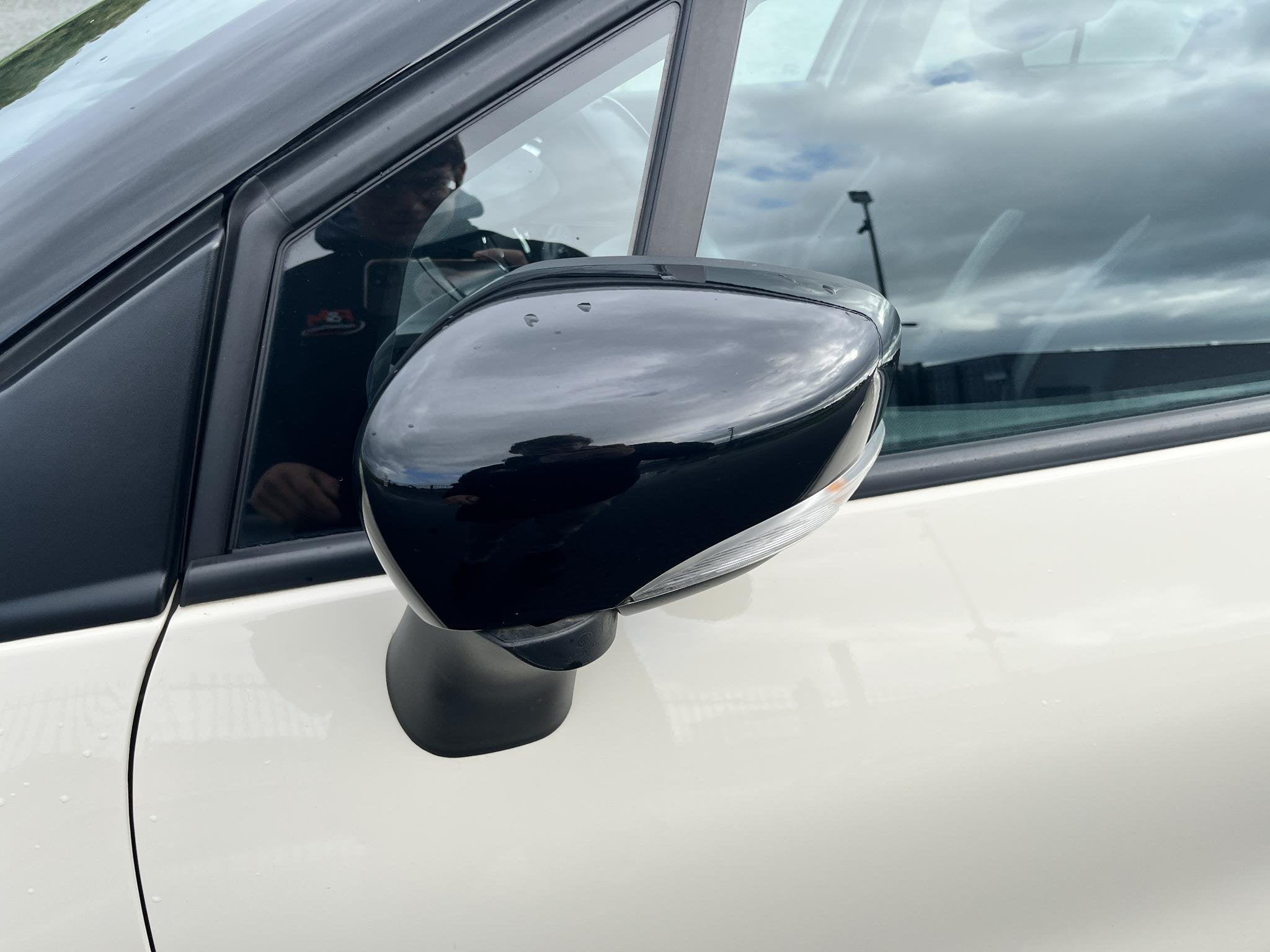 Foto 32 van Renault Captur 1.2 TCe Xmod Clima, cruise, stoelverwarming,