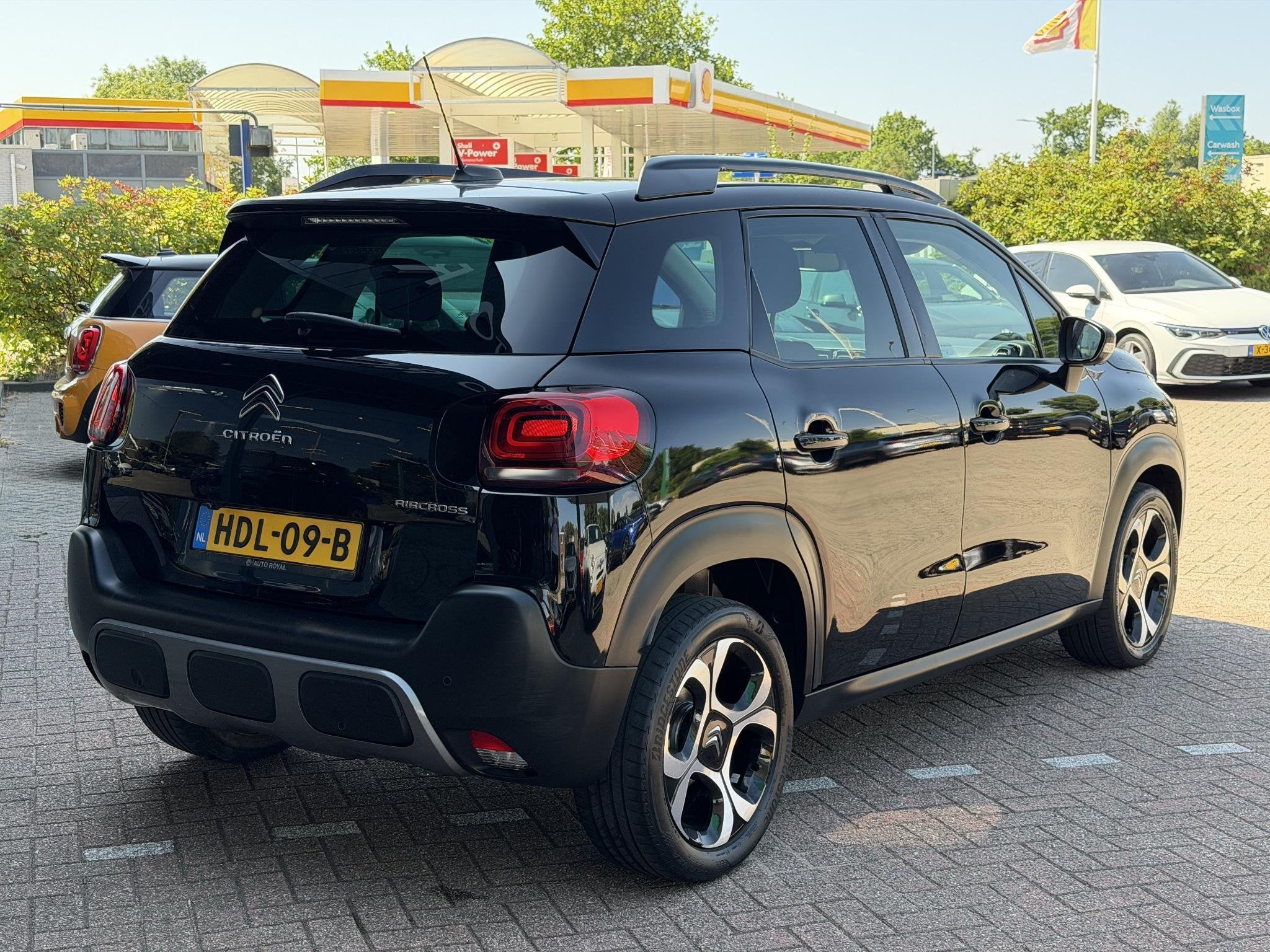 Citroen C3 Aircross 1.2 PureTech S&S Shine AUTOMAAT| AIRCO/E, Gebruikt, Euro 6, 1199 cc, Automatische klimaatregeling