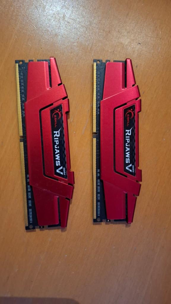 Ram 2x8GB DDR4, Computers en Software, RAM geheugen, Ophalen, DDR4, Zo goed als nieuw, Desktop