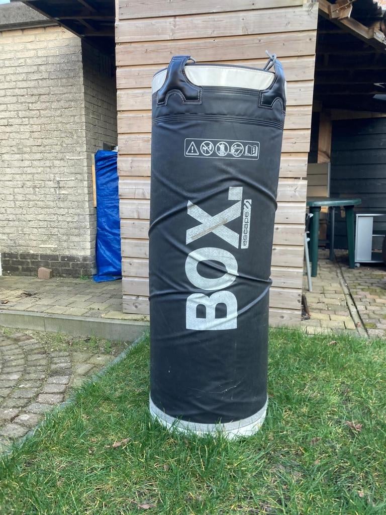 Escape Fitness Bokszak - 45 cm doorsnede, 120 cm hoog, 40 kg, Ophalen, Gebruikt, Bokszak