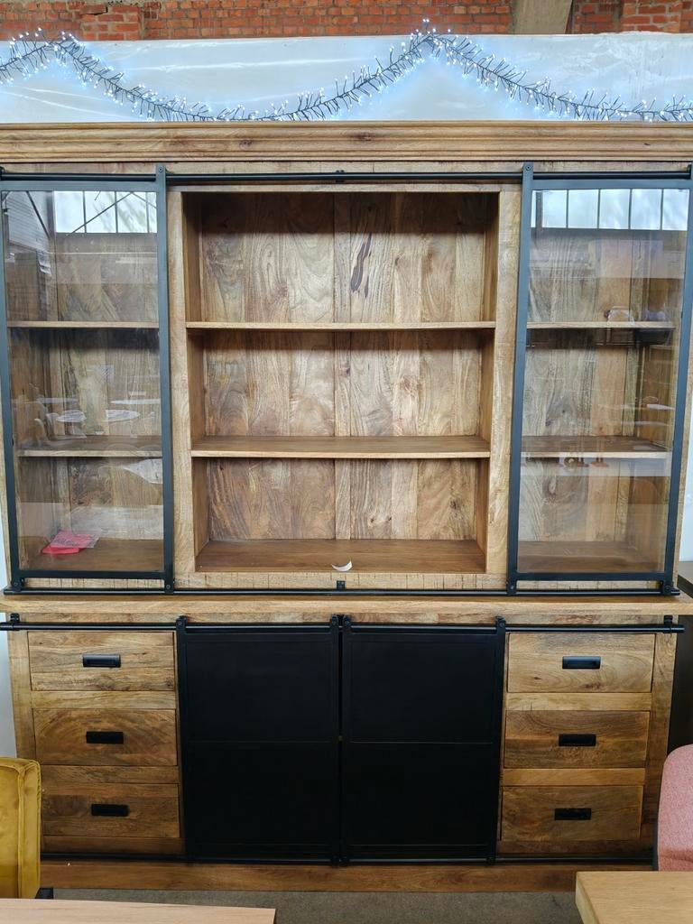 Buffetkast Mangohout 200x45x220 cm - Industrieel Design, Huis en Inrichting, Ophalen, Nieuw, Hout