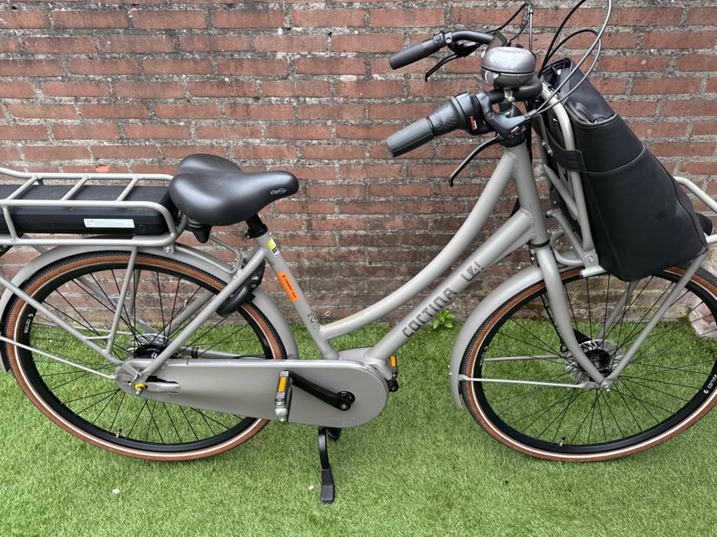 Cortina E-U4 Solid dames transport fiets echt als nieuw!!!, Fietsen en Brommers, Elektrische fietsen, Zo goed als nieuw, Cortina