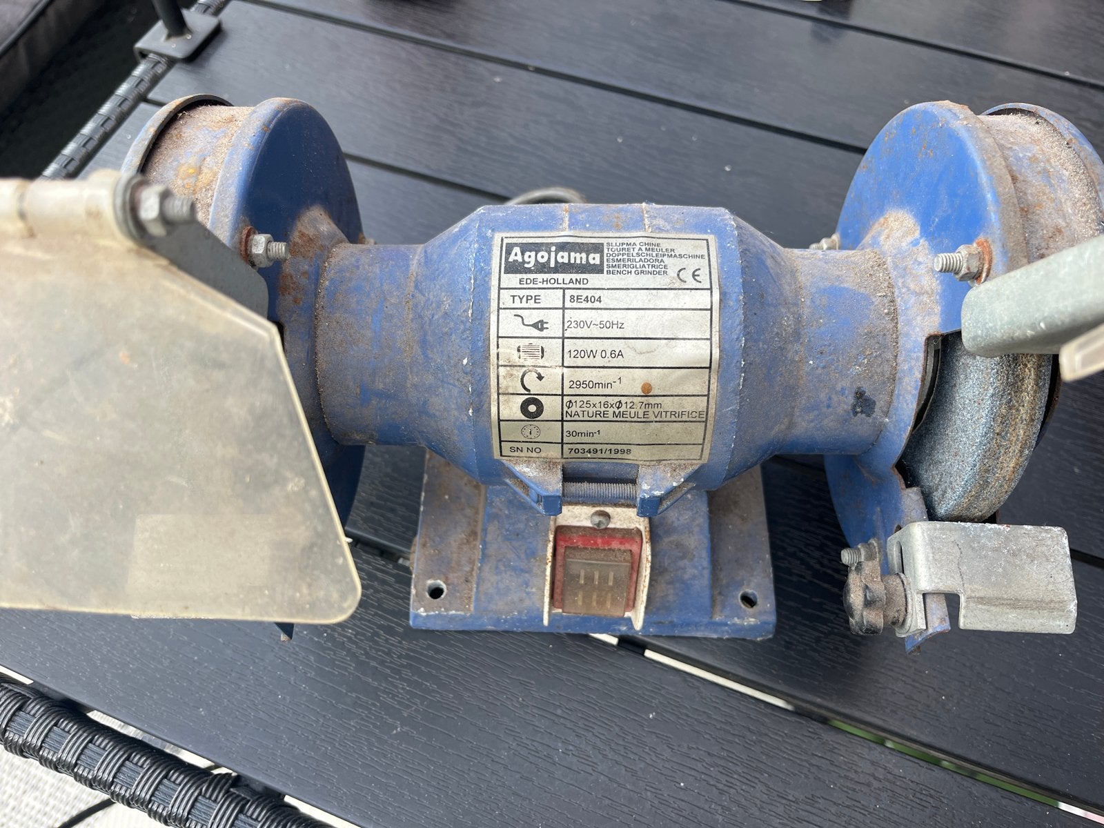 Agojama Werkbankslijpmachine - Type BE404, Ophalen, Gebruikt, Minder dan 700 watt, Werkbankslijpmachine